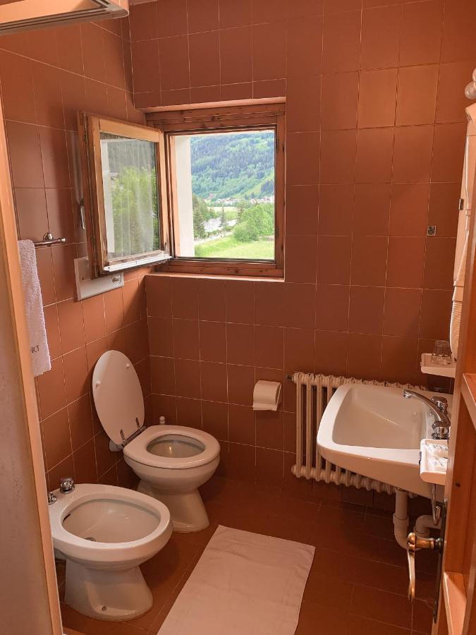Meuble Sci Sport Hotel Bormio Kültér fotó